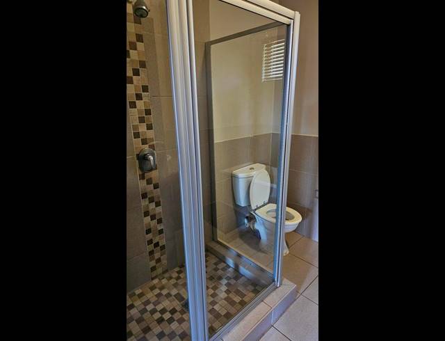 2 BEDROOM PROPERTY TO RENT IN DIE BULT